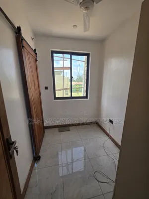 3bdrm Apartment in Mombasa Plus Dsq, Bombolulu for sale