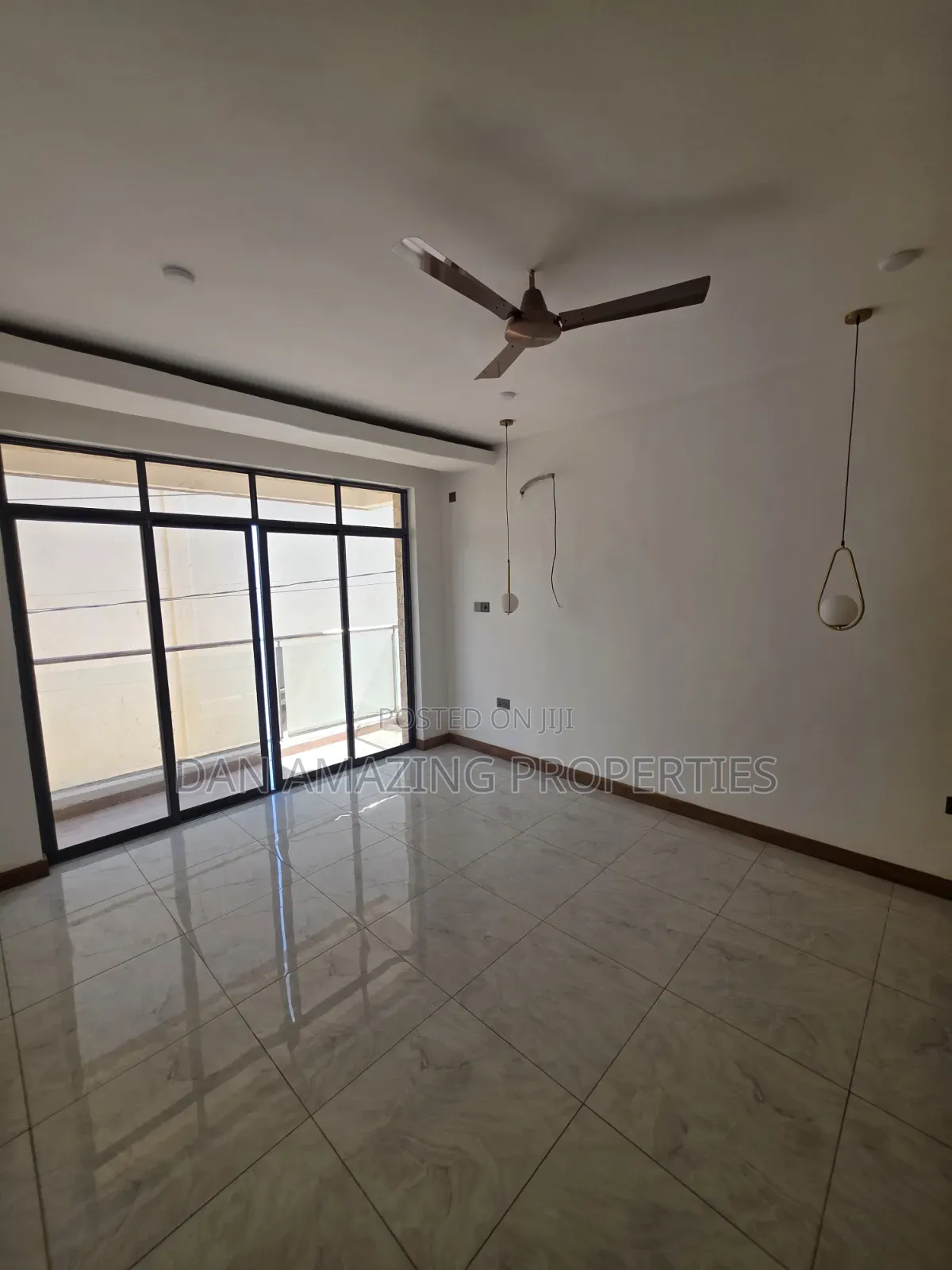 3bdrm Apartment in Mombasa Plus Dsq, Bombolulu for sale