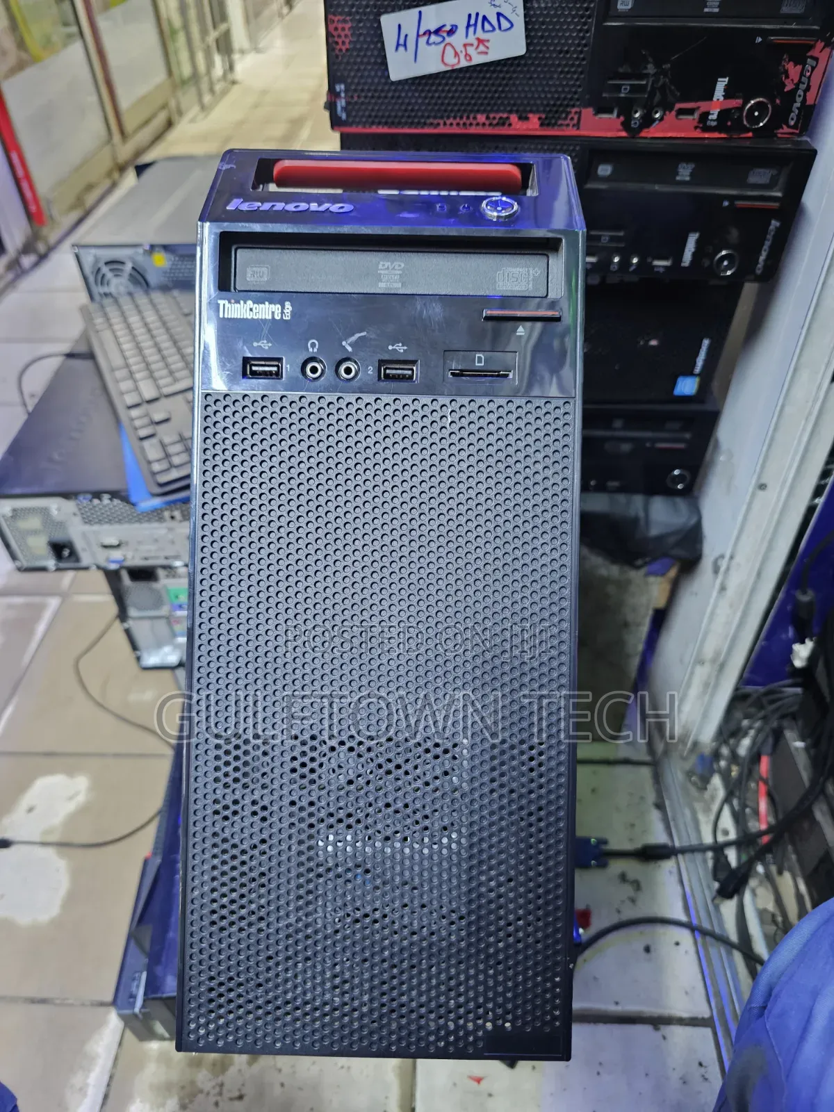 Desktop Computer Lenovo ThinkCentre M720 4GB Intel Core i3 HDD 160GB
