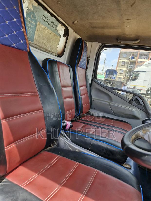 Mitsubishi Canter 4d33 - thumbnail 4