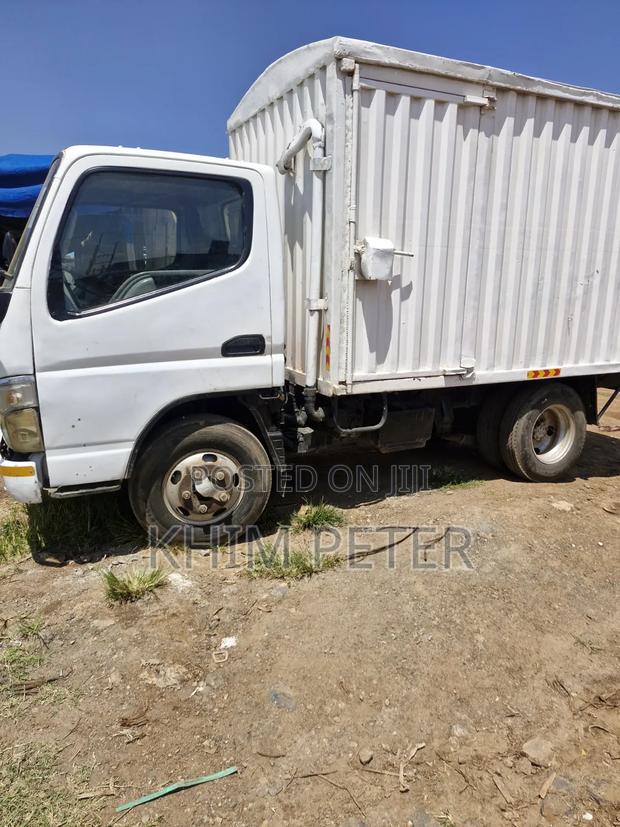 Mitsubishi Canter 4d33 - thumbnail 7