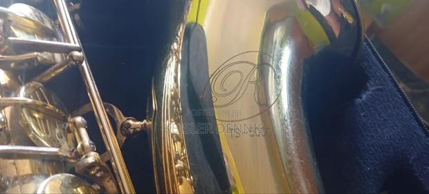Tenor Saxophone - thumbnail 4