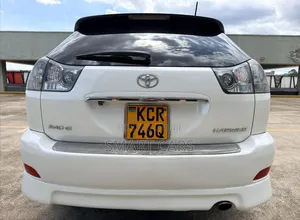 Toyota Harrier 2011 White