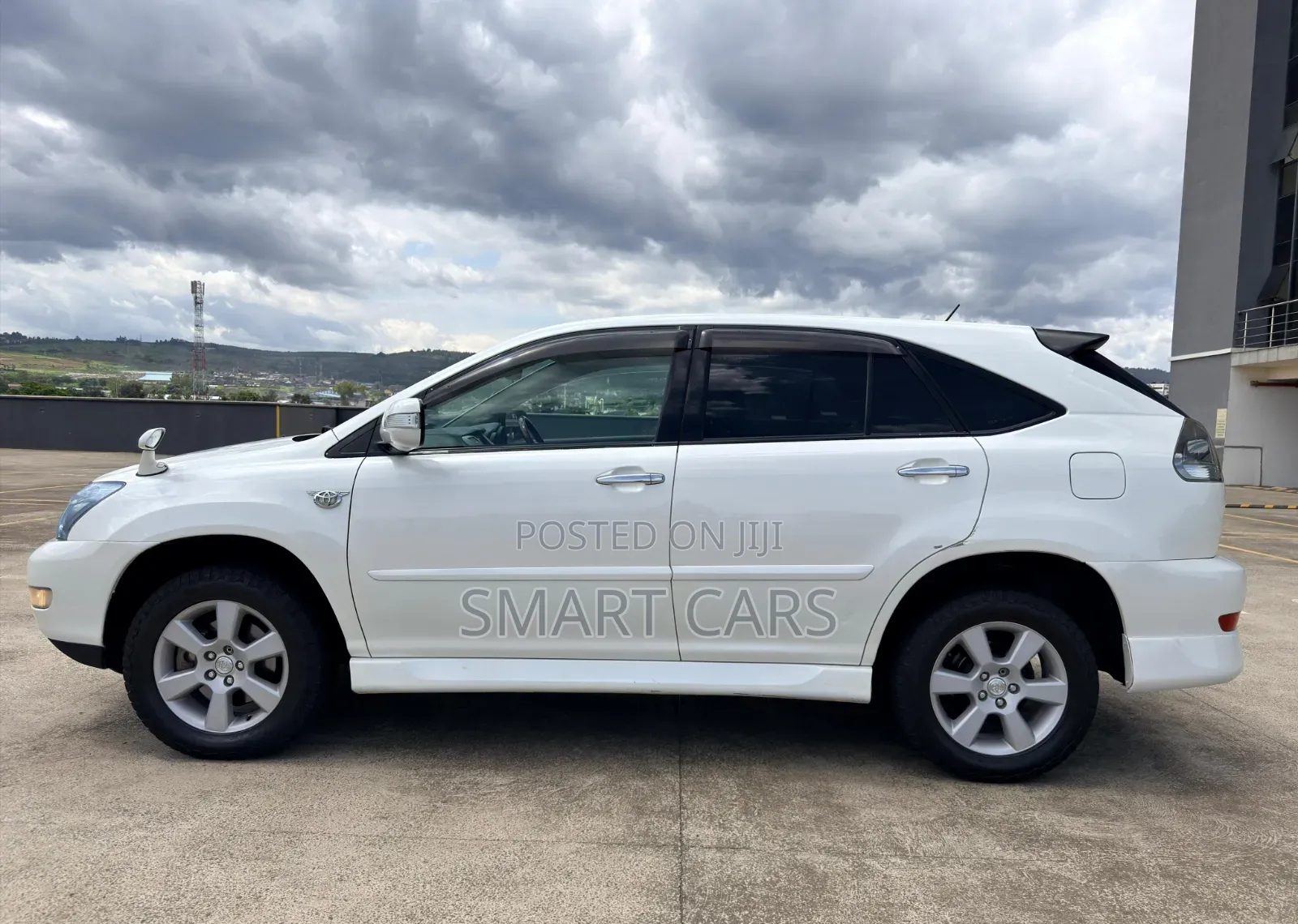 Toyota Harrier 2011 White