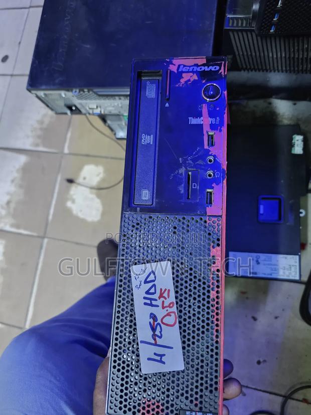 Desktop Computer Lenovo ThinkStation S20 4GB Intel Core i3 HDD 250GB