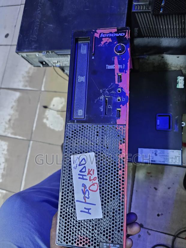 Desktop Computer Lenovo ThinkStation S20 4GB Intel Core i3 HDD 250GB - thumbnail 2