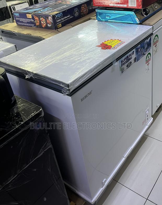 Rebune Chest Freezer - main view
