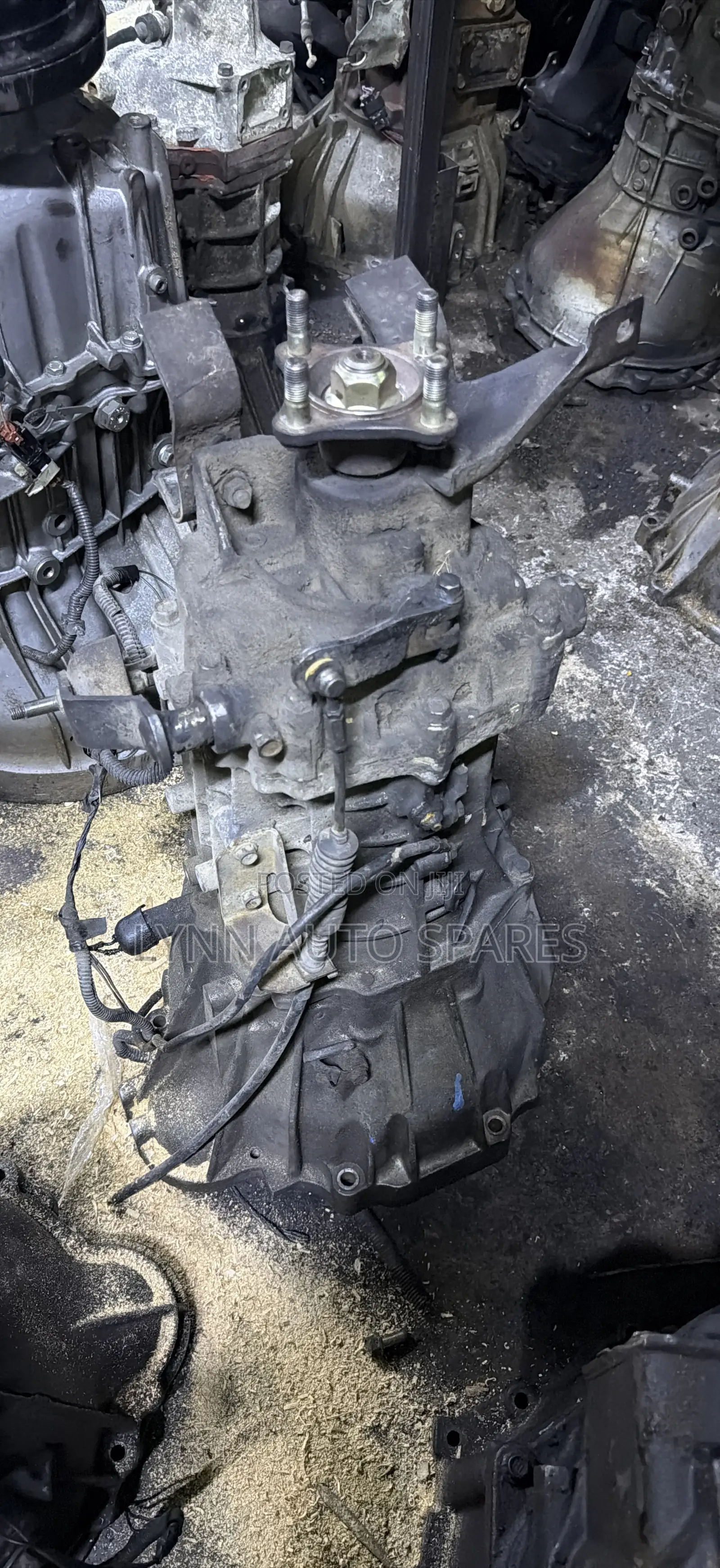 Nissan Atlas Old Model Complete Gearbox