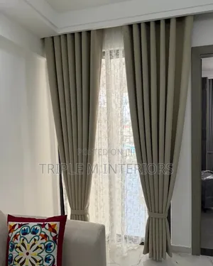 Modern Installation Redefine Personal Space Styling With Heavy Curtain