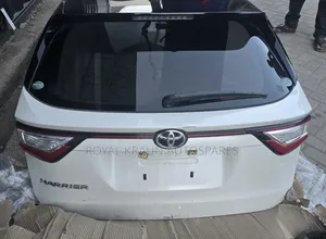 Harrier 2020 Boot/ Tailgate