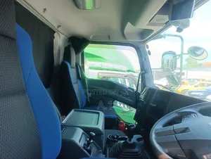 Isuzu Giga