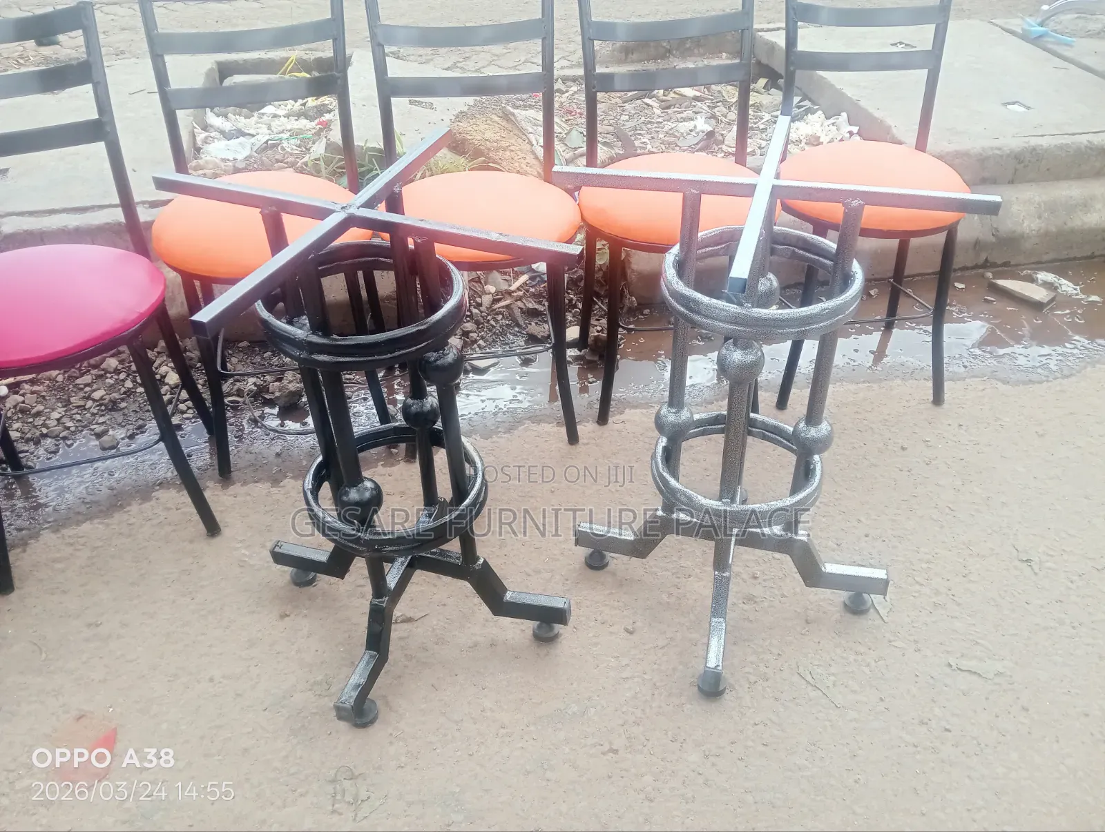 Quality Stand for Bar / Restaurant Tables