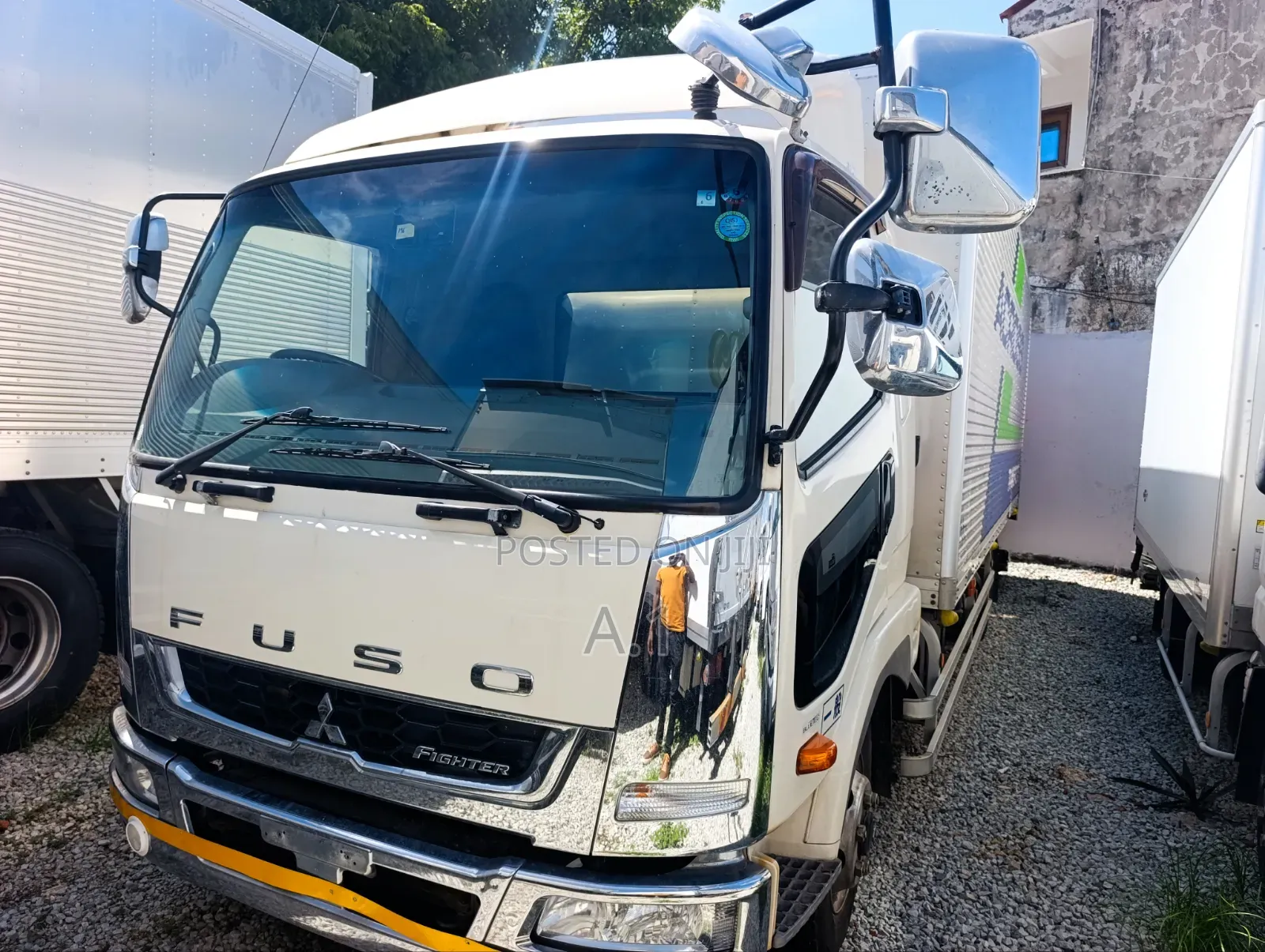 Mitsubishi Fighter Closed Body