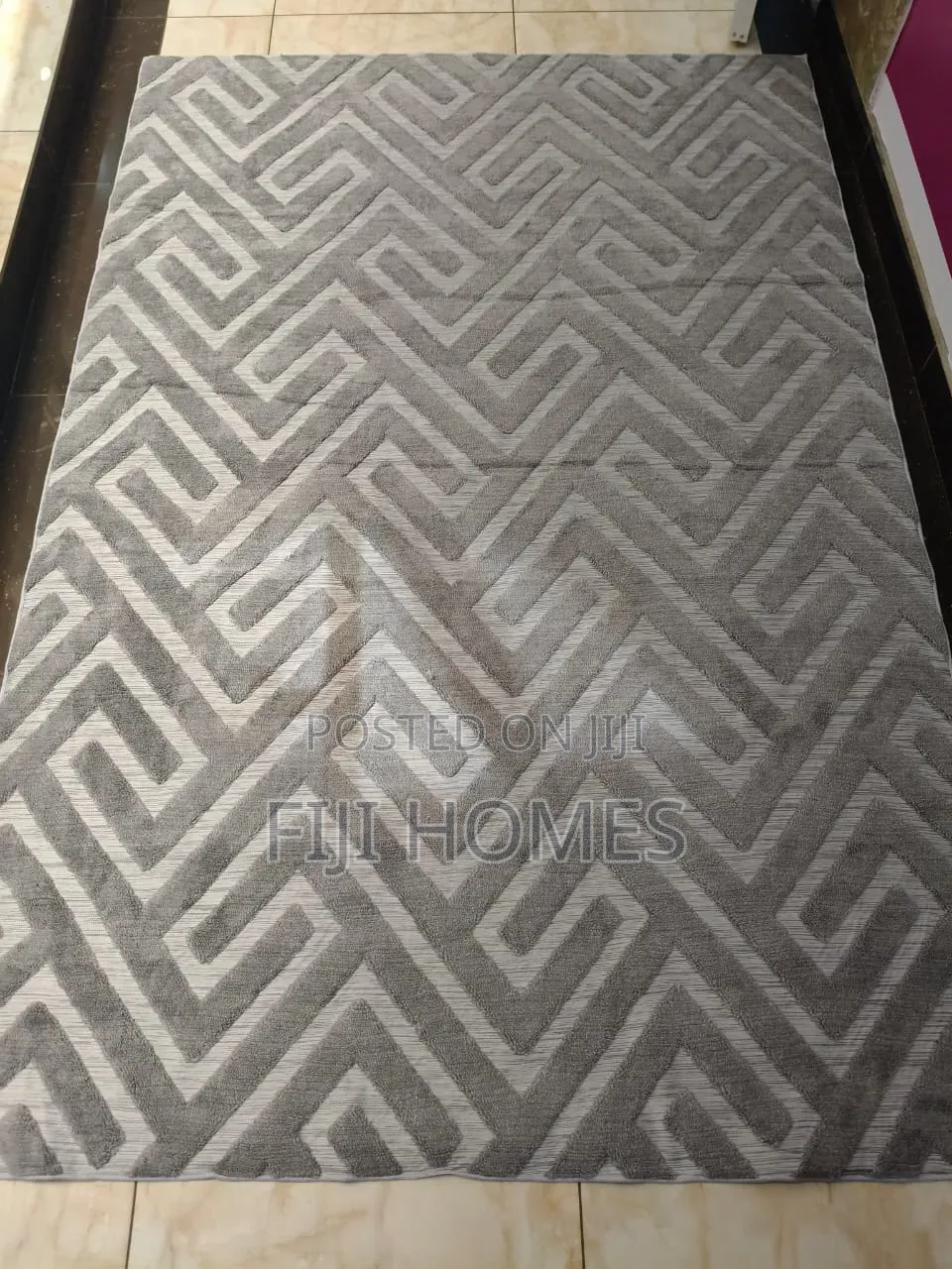 American 3d Fancy Carpet - 5 by 8