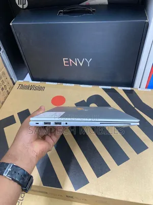 New Laptop HP EliteBook 830 G8 16GB Intel Core i7 SSD 512GB
