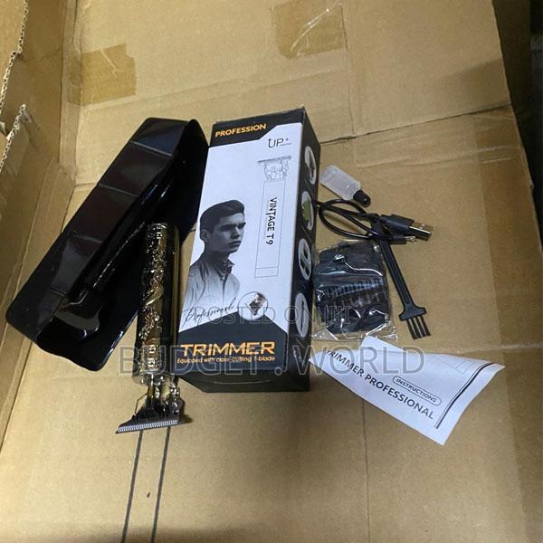 Durable Grooming Device– T9 Compact Hair Clipper - main view