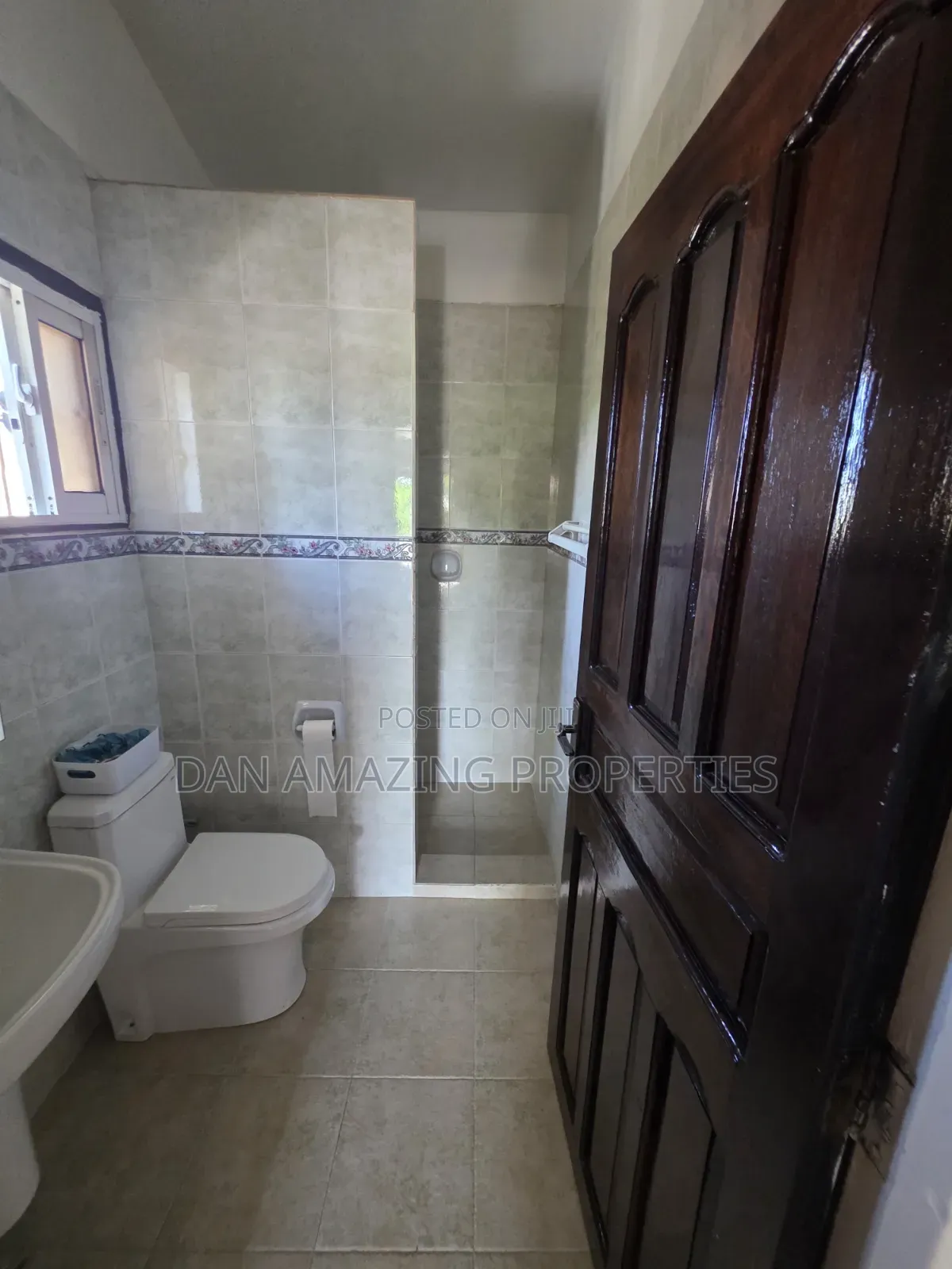 3bdrm Maisonette in Mombasa Plus Dsq, Bombolulu for sale