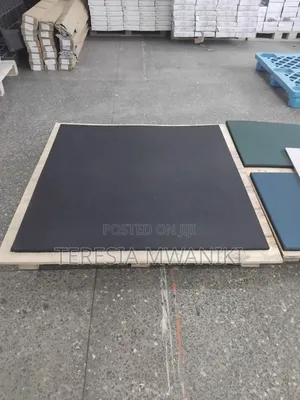 1m by 1m by 15mm Gym Mat.
