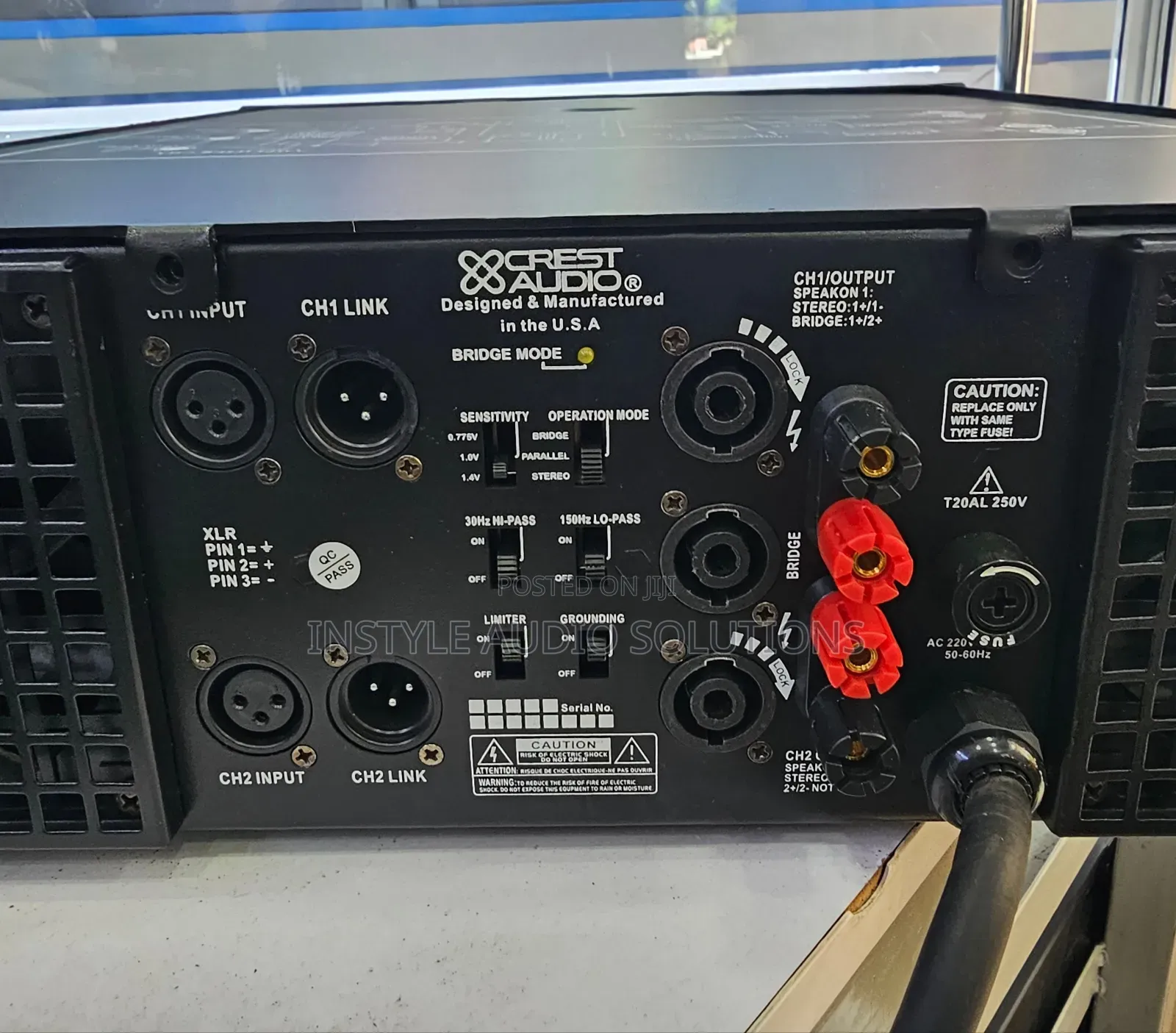 Top Quality Crest Audio Ca18 Professional Powered Amplifier 2 Channels