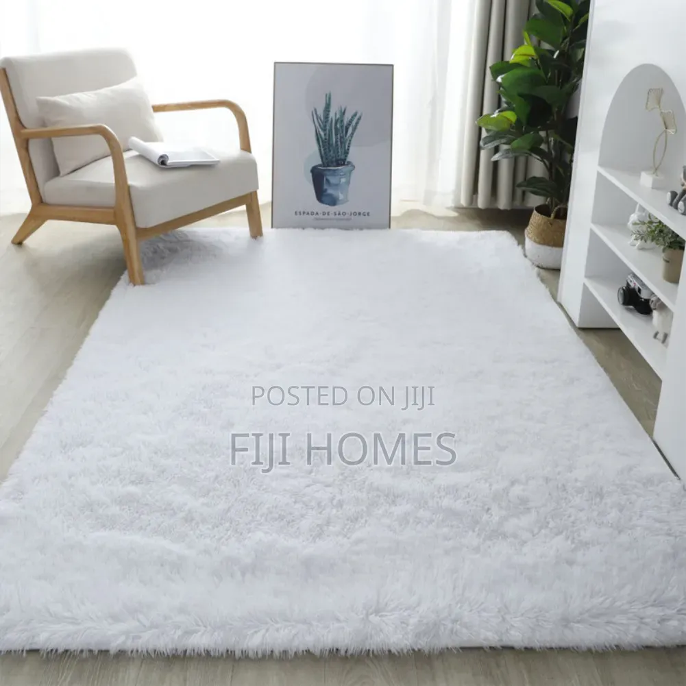 Fluffy Carpet - Size 5 by 8
- Extra Fluffy