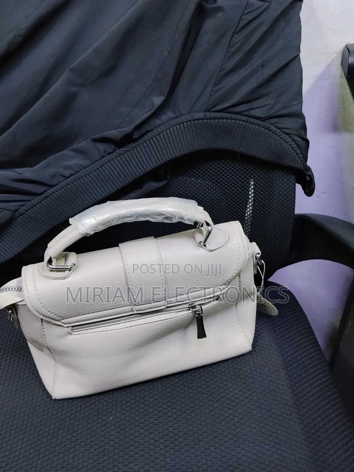 Quality Sling Cream Sling Bag