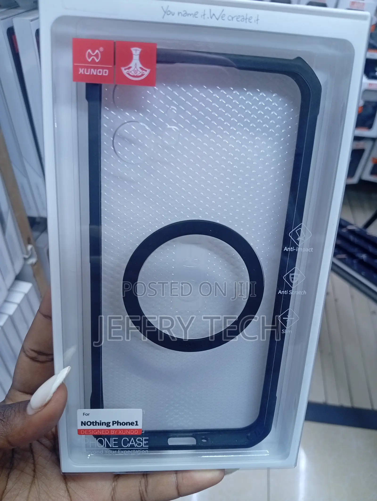 Xundd Shockproof Clear Bumper Case for the Nothing Phone (1).