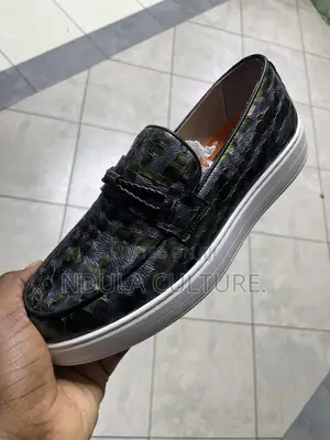 Patent Leather Clarks Loafers/Moccasins