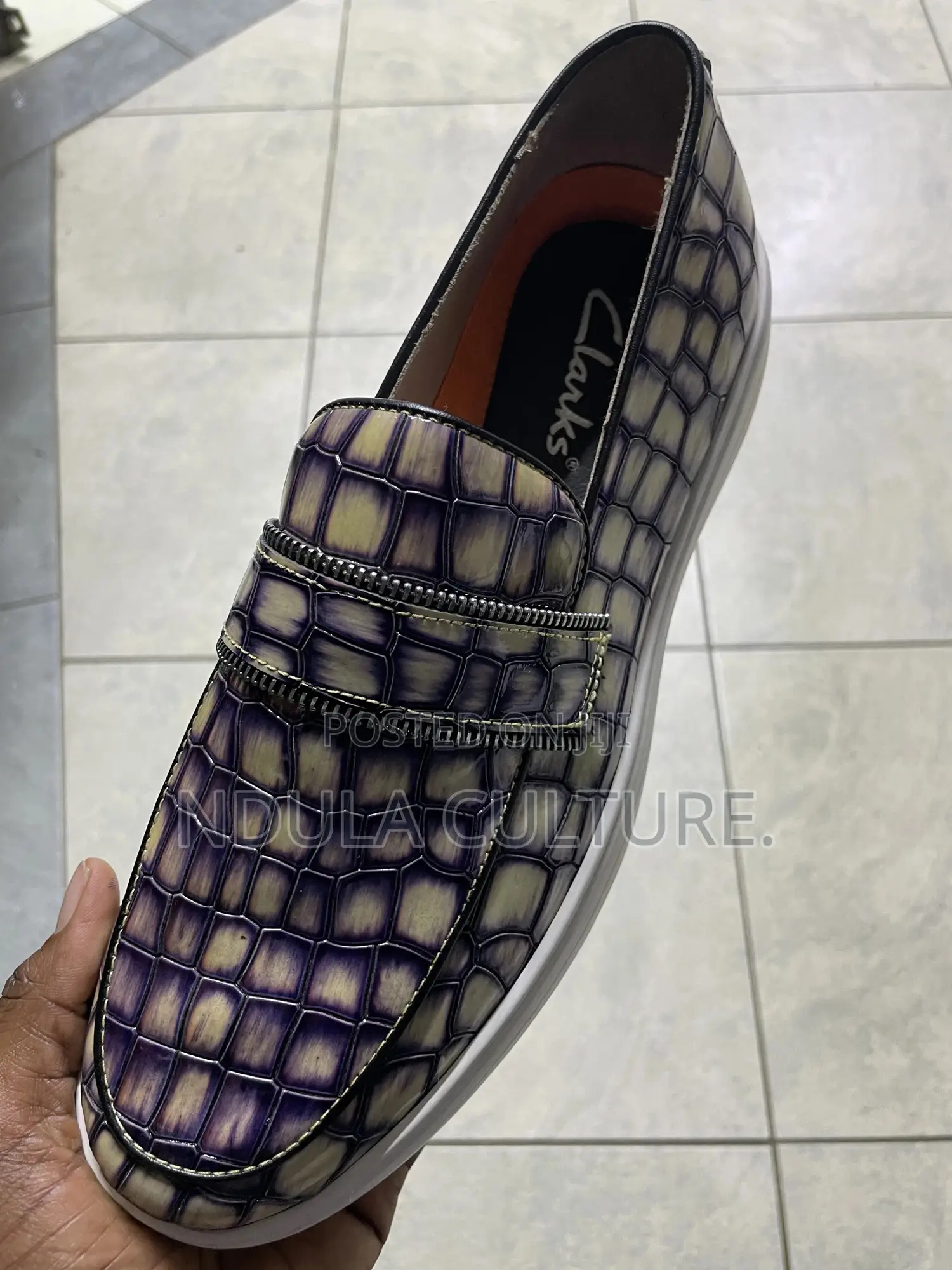 Patent Leather Clarks Loafers/Moccasins