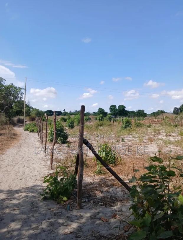 Jacaranda 50x100 Prime Beach Plot - thumbnail 2