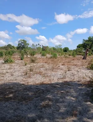 Jacaranda 50x100 Prime Beach Plot