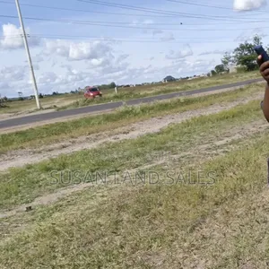 Ruai Bypasses 1acre Touching Tarmac