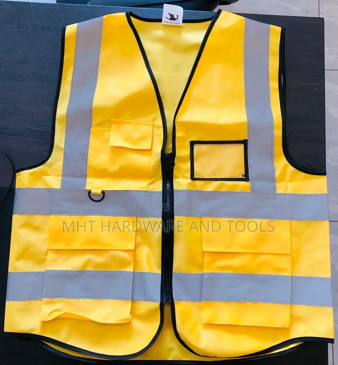 Executive Safety Reflector With Pockets & Zip (Blue,Green, Orange)
