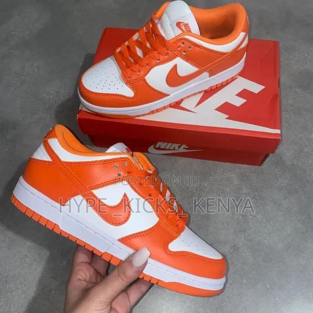 Sb Dunk Cherry - thumbnail 6