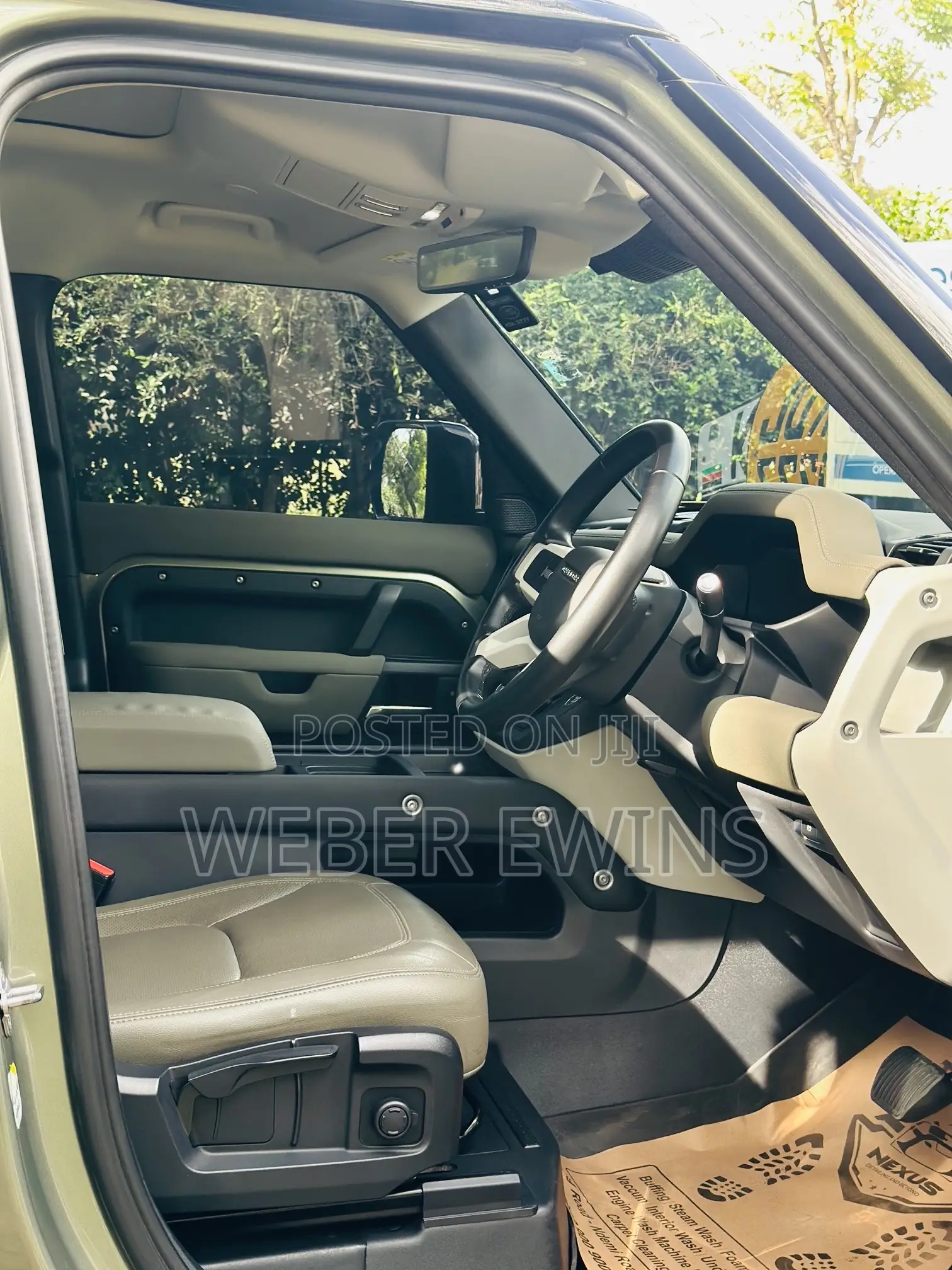 Land Rover Defender 2023 Green