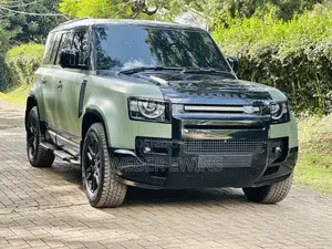 Land Rover Defender 2023 Green