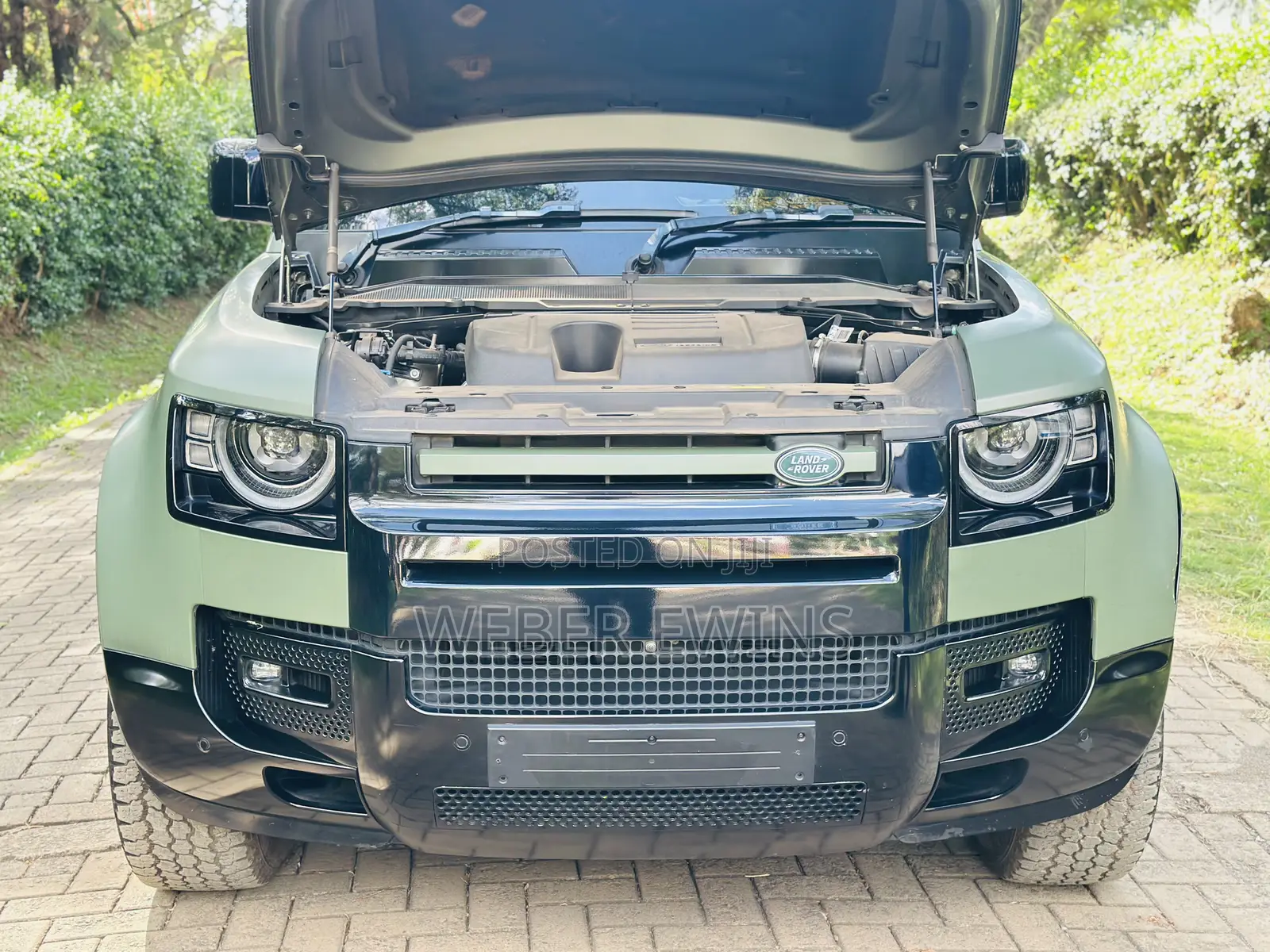 Land Rover Defender 2023 Green