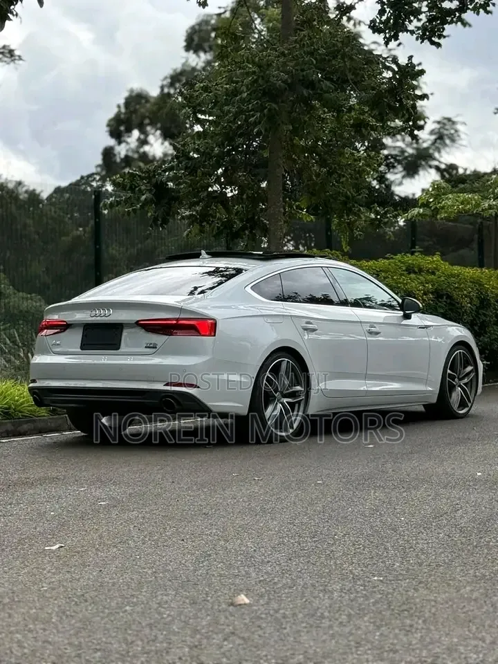 Audi A5 2017 Off white