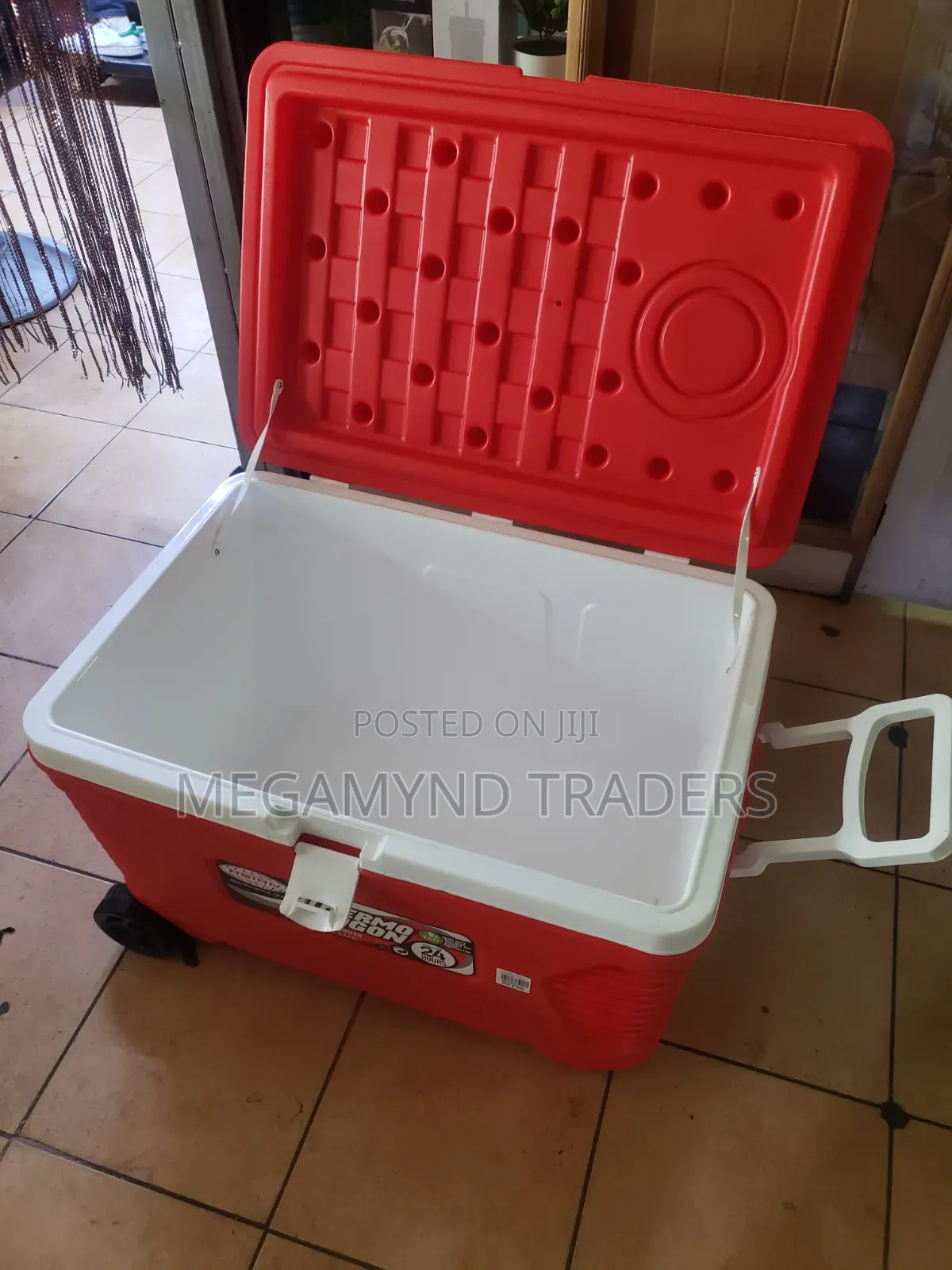 110 LTR Cooler Box / Ice Box 110 Litres