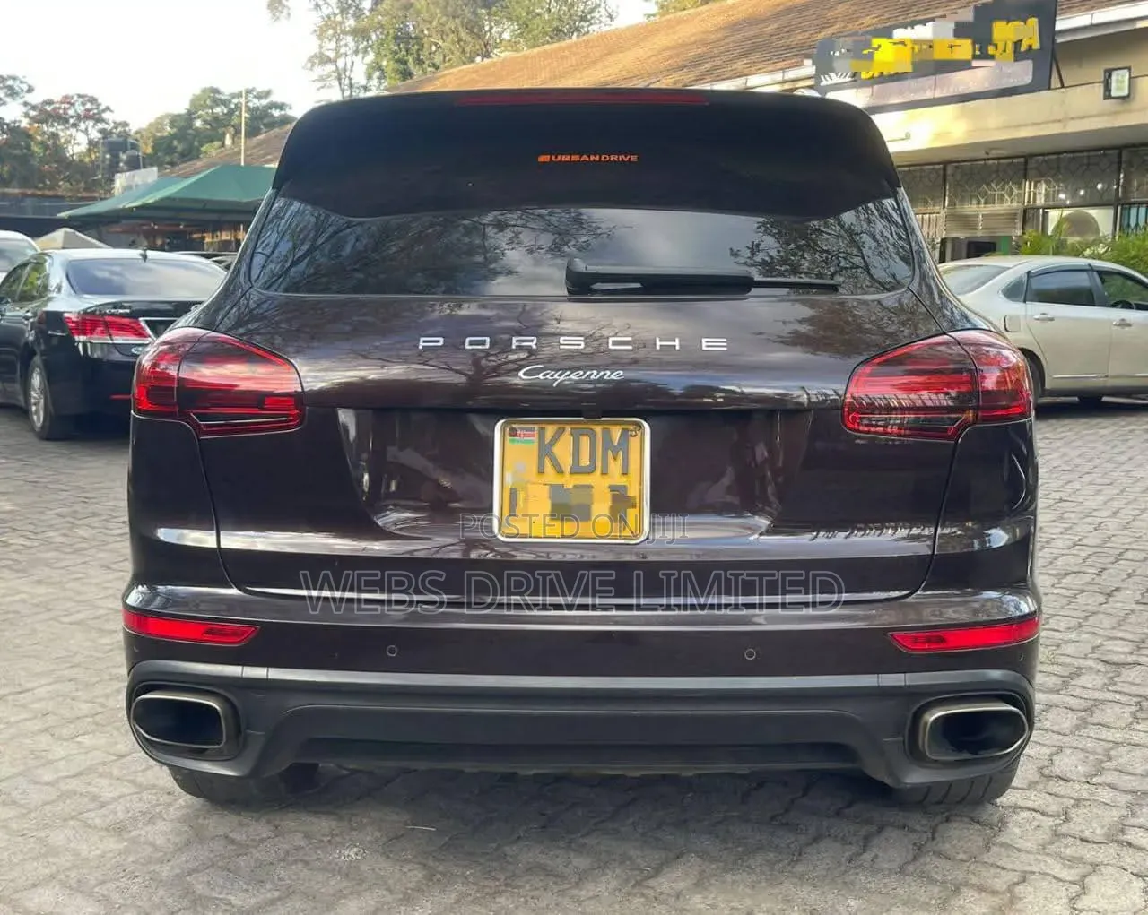 Porsche Cayenne Base AWD 2016 Maroon