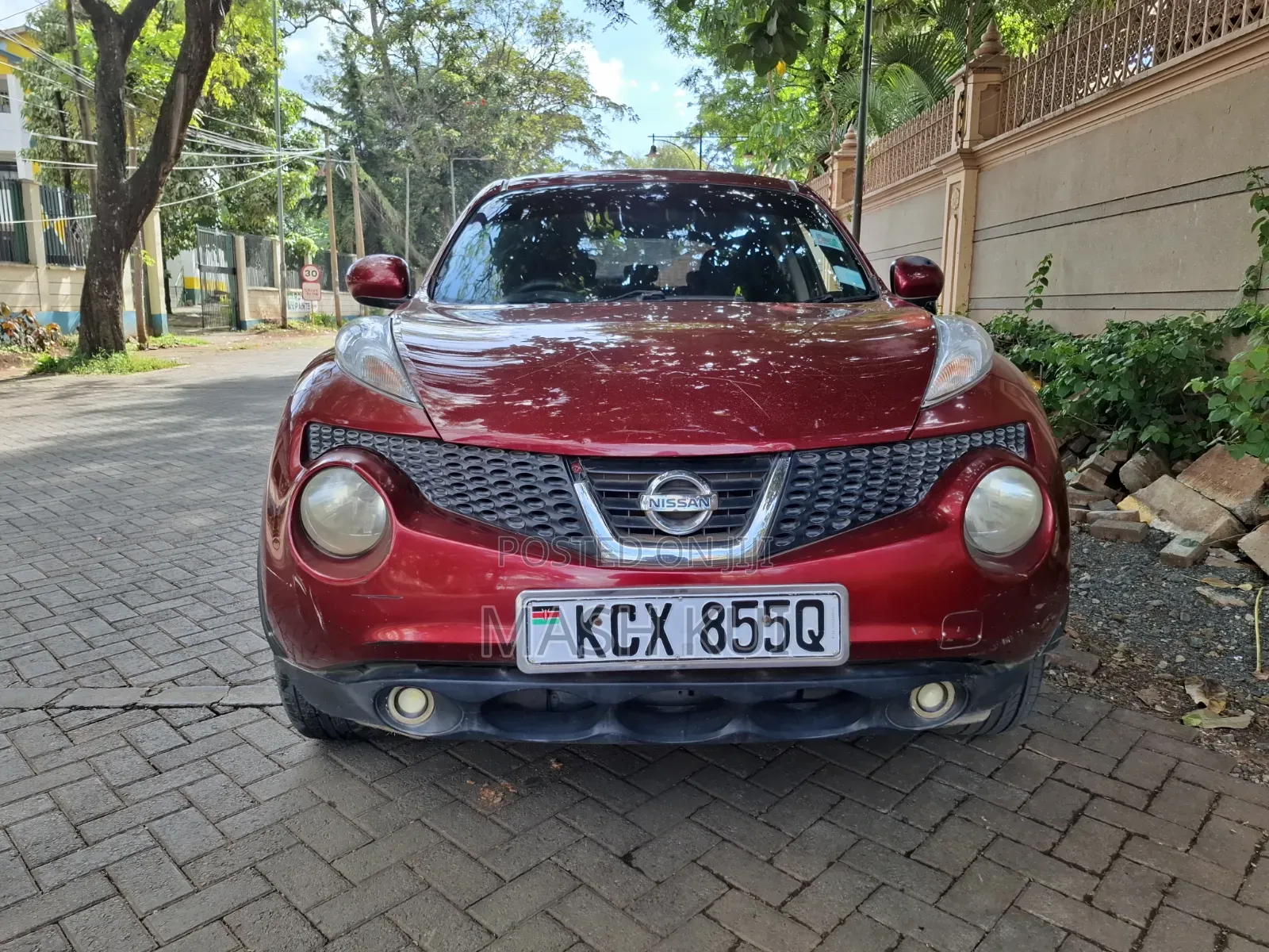 Nissan Juke 2012 Red