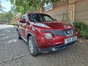 Nissan Juke 2012 Red