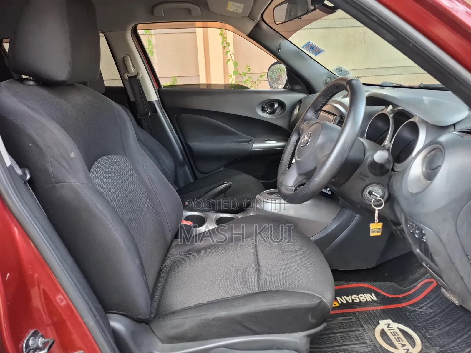 Nissan Juke 2012 Red