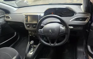 Peugeot 208 2019 Blue