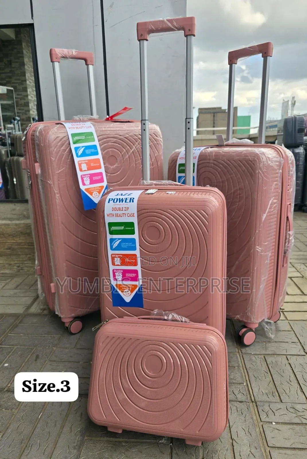 4 Inn 1 Rubber Sets of Suitcase at 8500 Full Set for Size 28"