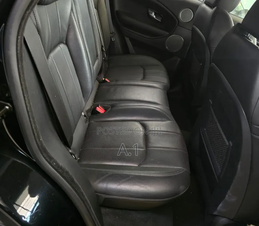 Land Rover Range Rover Evoque 2019 Matt Black