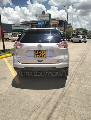 Nissan X-Trail 2014 Silver