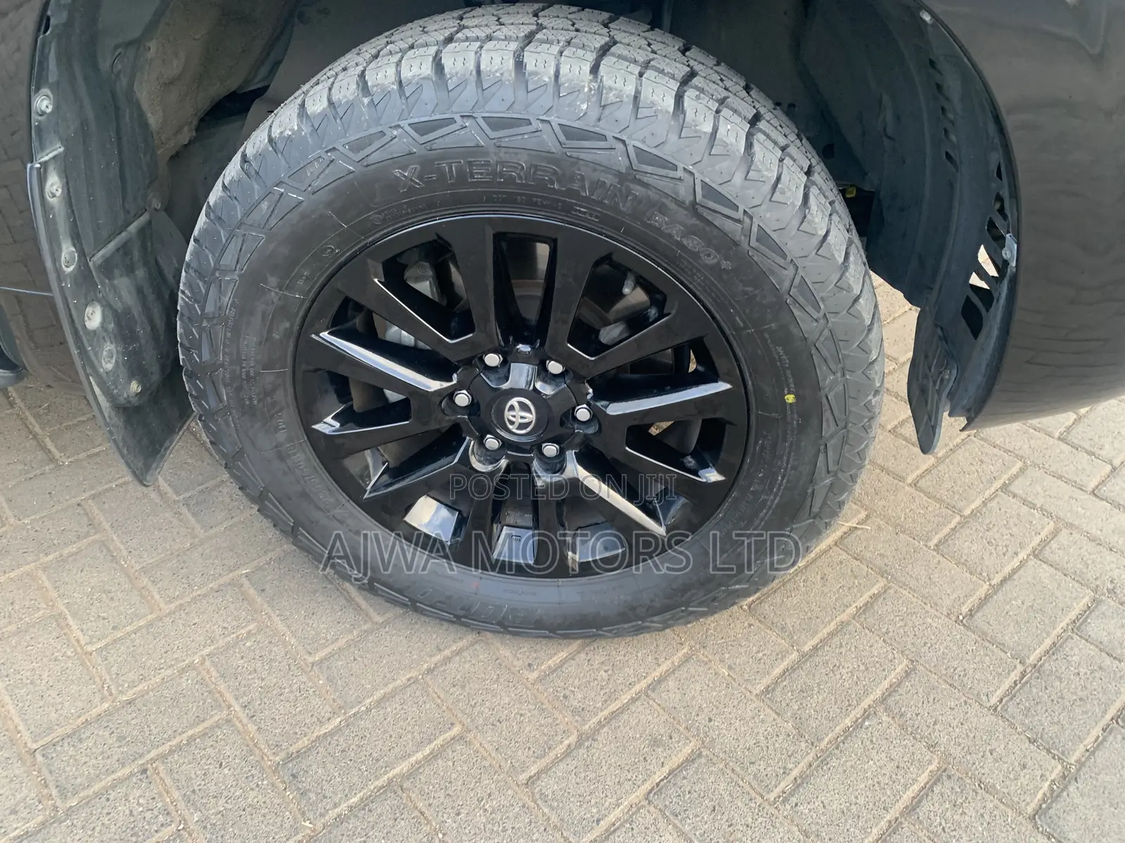 Toyota Land Cruiser Prado 2.8 2022 Black