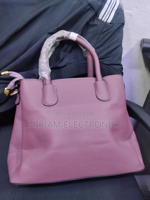 Pink Leather Handbag - thumbnail 3