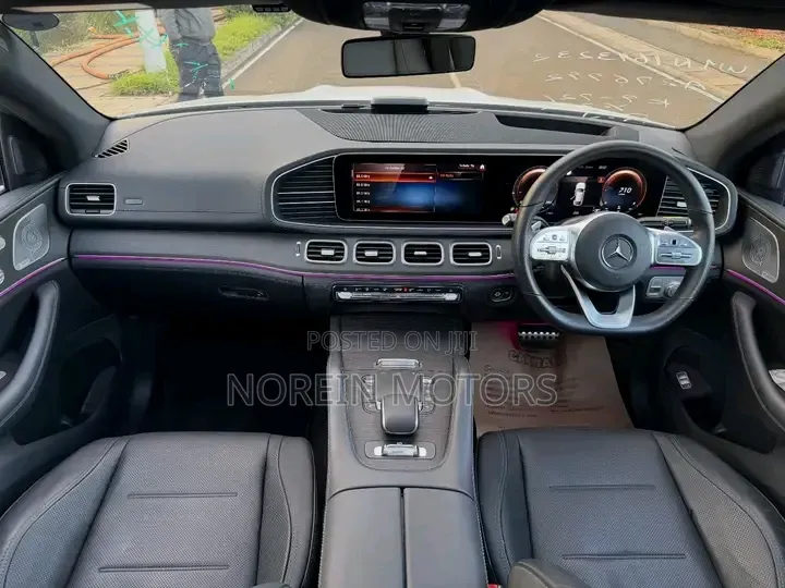 Mercedes-Benz GLE-Class 2020 White