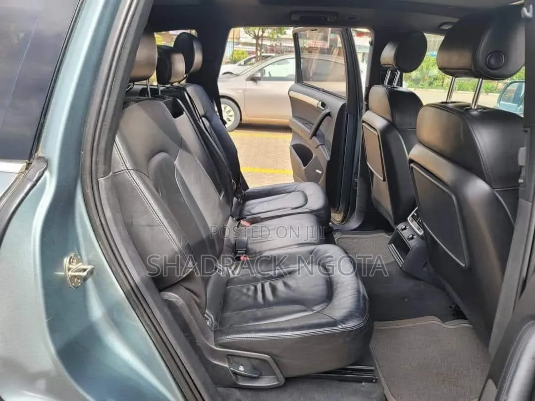 Audi Q7 2008 Gray